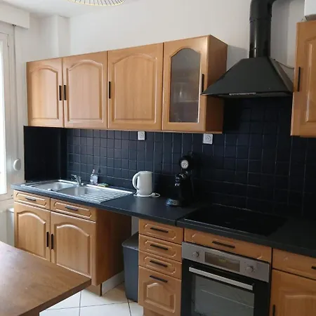 Le Saint Jacques, T2 De 51m² En Centre De *